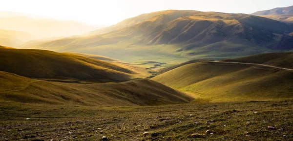 Majestic Tian Shan Βουνά Στο Καζακστάν Κοντά Στο Almaty — Φωτογραφία Αρχείου
