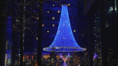 Berlin Noel ağacı yükleme