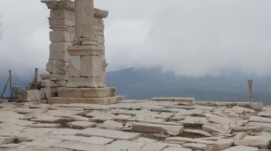 Sagalassos Türkiye'de arkeolojik site ağ geçidi kemerler,