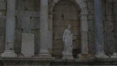 Heykeller Antoninler çeşmesi Sagalassos antik, Türkiye'de