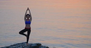 Vrikshasana ağaç poz