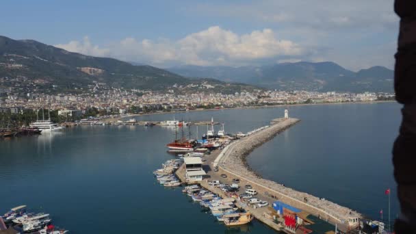 View of Alanya harbor from Alanya peninsula. Turkish Riviera — Stock Video