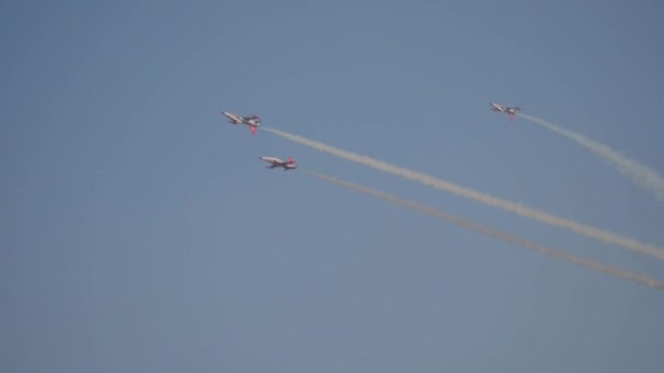 Antalya, Turkije: april 2018. Turks Sterren aerobatisch team — Stockvideo