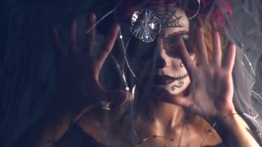  Santa Muerte makyaj kadını Cadılar Bayramı arifesinde