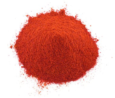 Mirchi, Mirchi Powder, Lal Mirchi, Mirch ya da Laal Mirchi olarak da bilinen kırmızı biber tozu yığını Beyaz Arkaplan 'da izole edildi.