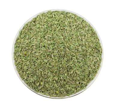 Sağlıklı rezene tohumu veya Saunf Hint geleneksel sindirim gıda. Beyaz arka plan üzerinde izole