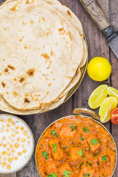 Cuisine Indienne Délicieuse Paneer Tikka Masala Avec Tandoori Chapati Aussi — Photo