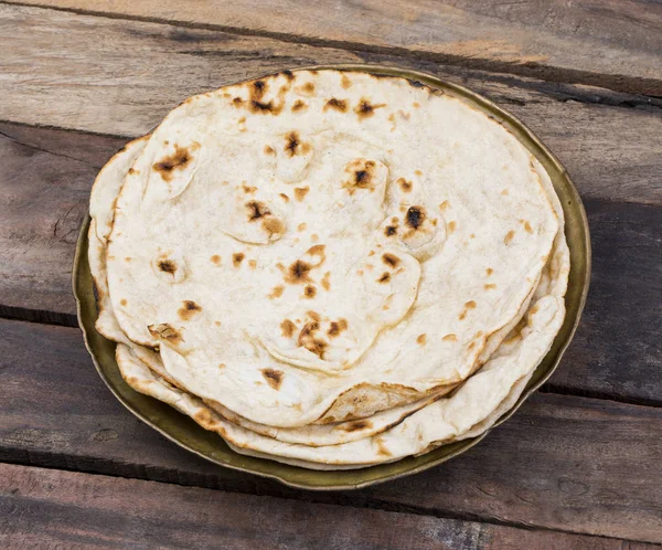 Hint Mutfağı Tandır Roti Servis Tabağına Çapati Gözleme Naan Nan — Stok fotoğraf