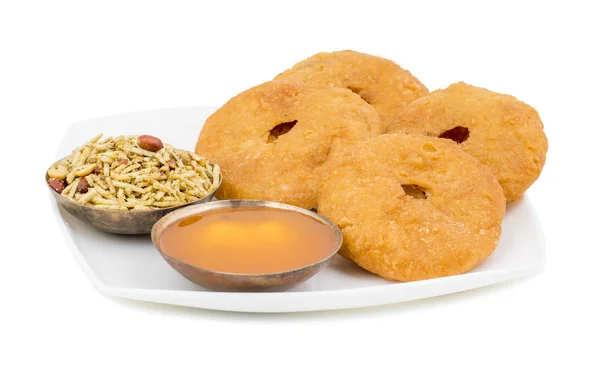 달콤한 Kachori 알고로 Mawa Kachori Kachauri Kachodi 우유와 Kachori 봉사와 — 스톡 사진