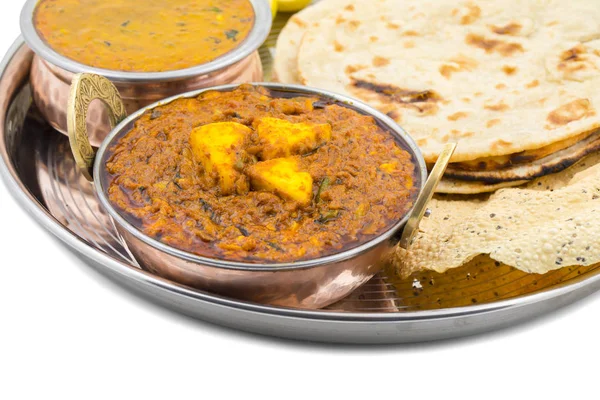 Ινδικό Παραδοσιακό Φαγητό Thali Kadai Paneer Σερβίρεται Dal Makhani Tandori — Φωτογραφία Αρχείου