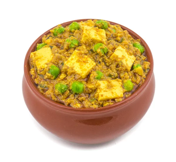 Hint mutfağı Mattar Paneer olduğunu bir vejetaryen Kuzey Hint yemeği oluşan, bezelye ve Paneer dayalı bir domates sos ile Garam Masala baharatlı. Bu kez Hint Tandoori Roti türü ile servis edilir