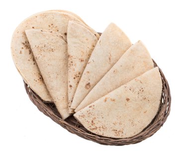 Geleneksel Hint Mutfağı Chapati Roti, Fulka, Paratha, Hint Ekmeği, Düz Ekmek, Chapathi, Wheaten Düz Ekmek, Chapatti, Chappathi veya Beyaz Arkaplanda Kulcha olarak da bilinir.
