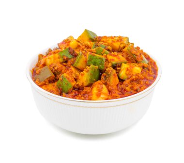 Hint Geleneksel Çiğ Mango Turşusu Aam Ka Achar ya da Kari Ka Achar olarak da bilinir.