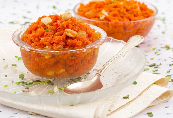 印度受欢迎的甜食红萝卜 Indian Popular Sweet Food Carrot Halwa 也被称为Gajar Halwa Carrot — 图库照片