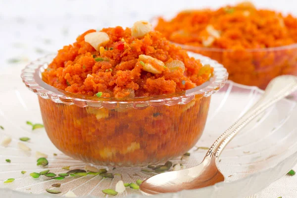 印度受欢迎的甜食红萝卜 Indian Popular Sweet Food Carrot Halwa 也被称为Gajar Halwa Carrot — 图库照片