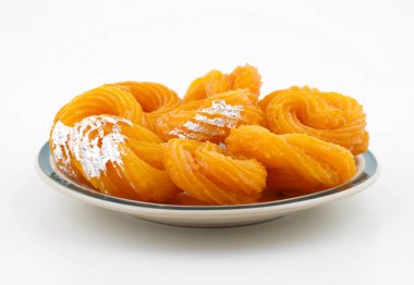 Paneer Jalebi, ayrıca Chhena Jalebi, Chhena Jilapi veya Zulbia olarak da bilinir.