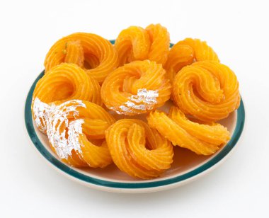 Paneer Jalebi, ayrıca Chhena Jalebi, Chhena Jilapi veya Zulbia olarak da bilinir.