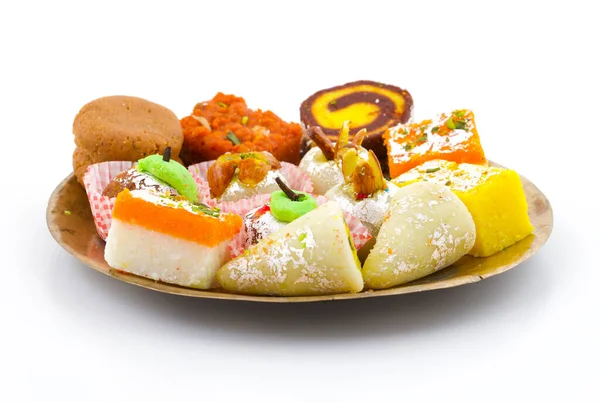 India Mezcla Tradicional Alimentos Dulces Mezcla Mithai Incluyen Peda Mawa —  Fotos de Stock