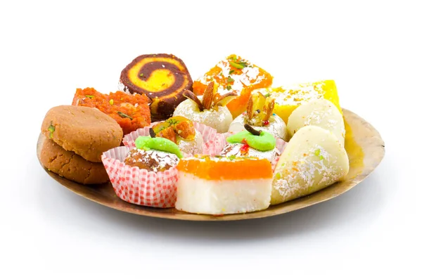 India Mezcla Tradicional Alimentos Dulces Mezcla Mithai Incluyen Peda Mawa — Foto de Stock