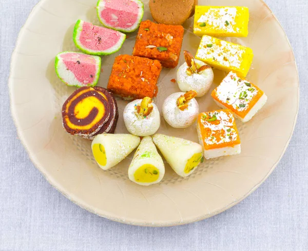 Indian Traditional Mix Sweet Food Mix Mithai Incluem Peda Mawa — Fotografia de Stock