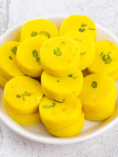 Indische Süßspeise Kesar Peda Auch Bekannt Als Kesar Mawa Peda — Stockfoto