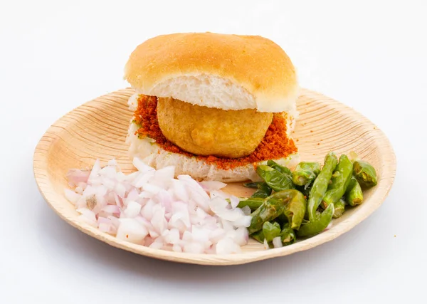 Indian Famous Street Food Vada Pav También Conocido Como Vada —  Fotos de Stock