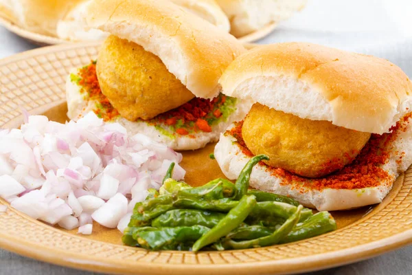 Indian Famous Street Food Vada Pav También Conocido Como Vada — Foto de Stock