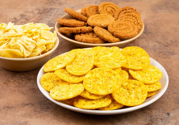 Indian Street Snack Food Masala Khari Papdi Con Chakli Besan — Foto de Stock