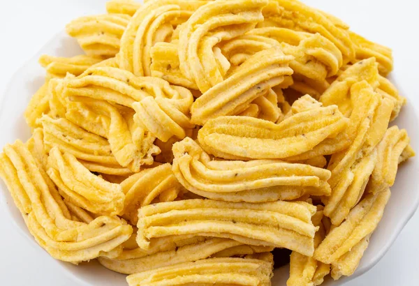 Geleneksel Hint Baharat Aperatifi Ghatiya, Ganthiya, Papdi ve Gathiya olarak da bilinir.