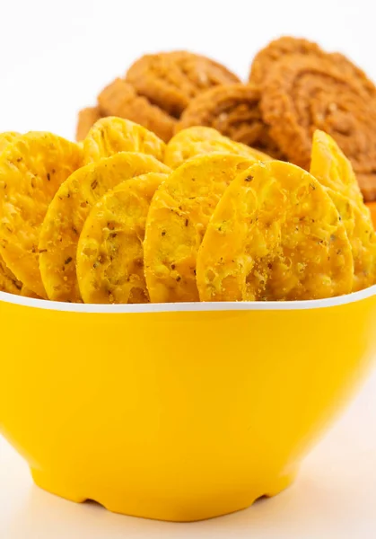 Indian Street Snack Food Masala Khari Papdi Con Chakli Aislado — Foto de Stock