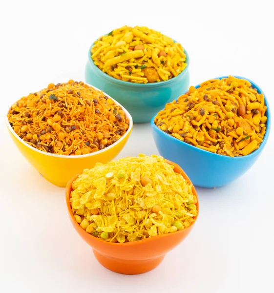 Hint Geleneksel Namkeen Gıda Koleksiyonu Beyaz Arkaplanda İzole Edildi