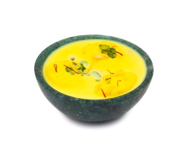 Geleneksel Hint Özel Tatlısı Ras Malai de Rasmalai ya da Rossomalai olarak bilinir.