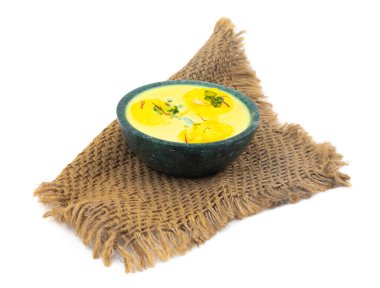 Geleneksel Hint Özel Tatlısı Ras Malai de Rasmalai ya da Rossomalai olarak bilinir.