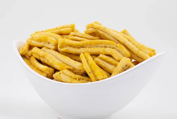 印度传统的通俗古吉拉提小吃加蒂雅也知道甘蒂雅 加蒂雅都是用鸡豆粉制成的油炸小吃 — 图库照片