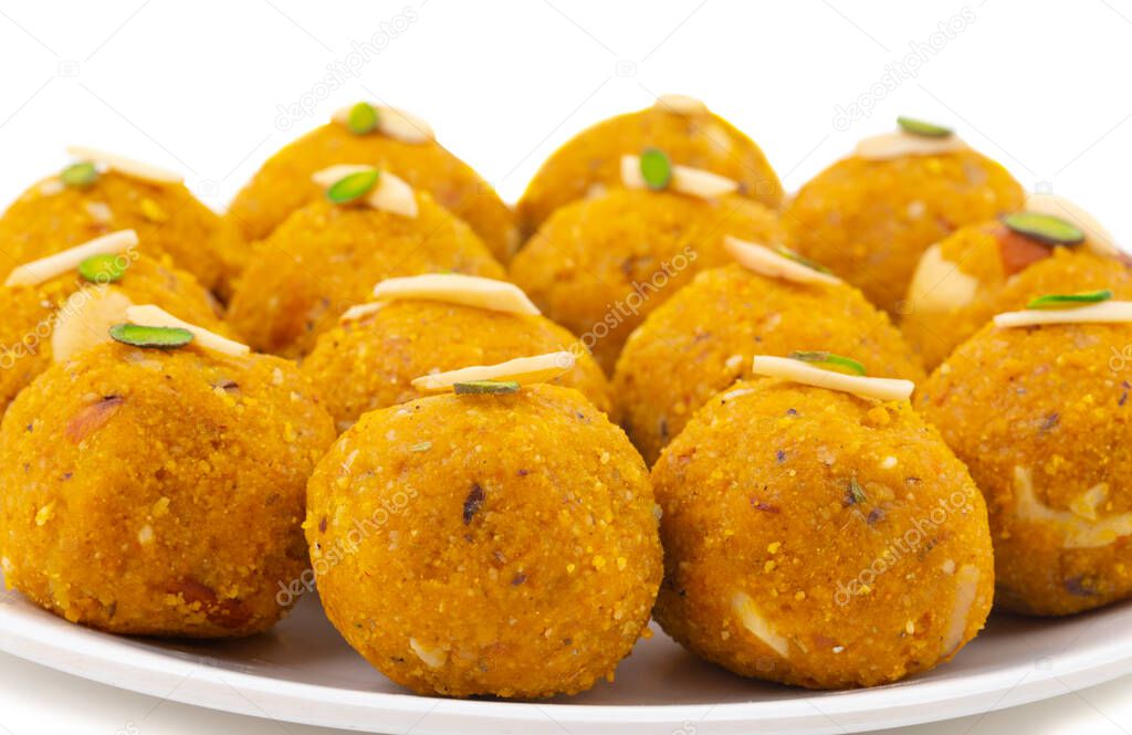 Indian Traditional Winter Sweet Food Methi Laddu Also Know as Methi Ke Laddu or Fenugreek Laddu Made From Fenugreek Seeds, Ginger, Saunf And Jaggery