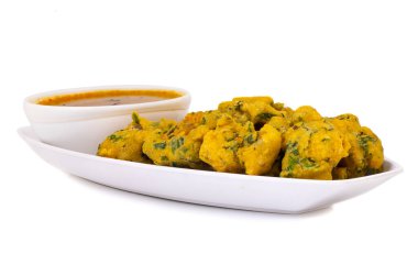 Pakora, Pakoda, Bhajiya, Rava Bhaji, Kanda Bhaji, Pyaz Pakoda, Fried Chillies, Fried Onion Pakora olarak da bilinir.