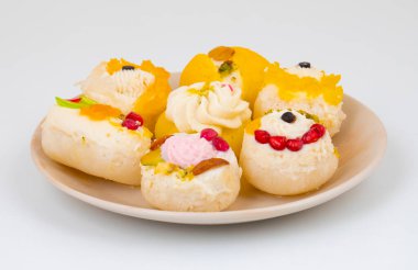 Festivalde yapılan Hint Özel Geleneksel Bengali Tatlı Yemekleri