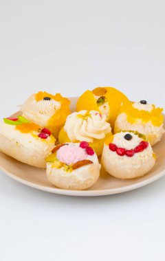 Festivalde yapılan Hint Özel Geleneksel Bengali Tatlı Yemekleri