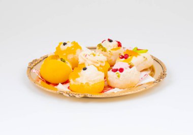 Festivalde yapılan Hint Özel Geleneksel Bengali Tatlı Yemekleri