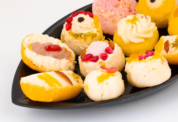 Festivalde yapılan Hint Özel Geleneksel Bengali Tatlı Yemekleri