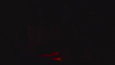 Ağır çekim shot joss kağıt para yanmış olması
