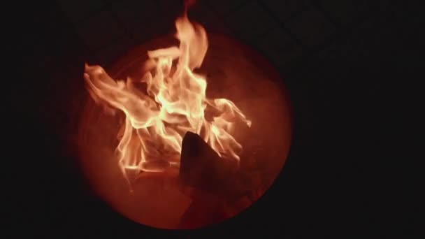 焼かれてジョス紙幣のスローモーション撮影 — ストック動画