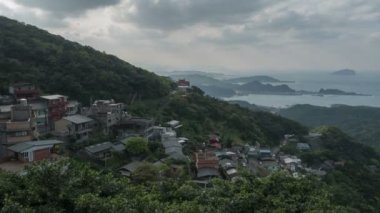 4 k hızlandırılmış bir kadeh Jiufen, Ayrıca yazıldığından Jioufen veya Chiufen. Bir dağ alan Ruifang bölgesinde, New Taipei City