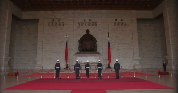 Marzo 2018 Cambio Guardia Chiang Kai Shek Memorial Hall — Vídeos de Stock