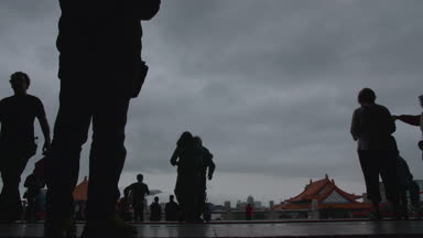 16 Mart 2018 - turist Özgürlük Meydanı Chiang Kai-Shek Memorial Hall. Taipei, Tayvan