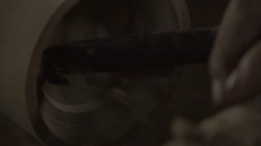 Woodturning işleminin yavaş hareket atış