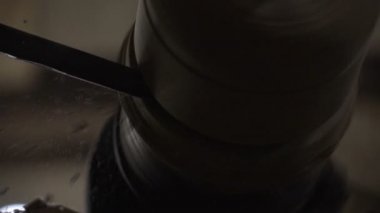 Woodturning işleminin yavaş hareket atış