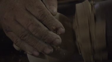 Woodturning işleminin yavaş hareket atış