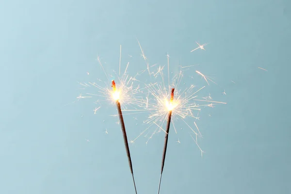 Fuego Bengala Sobre Fondo Color — Foto de Stock