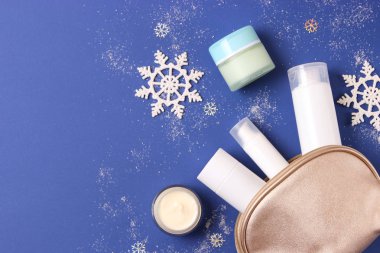 Renkli arka planda kış bakım ürünleri.